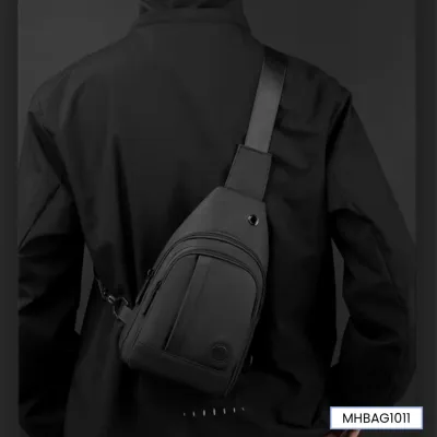 METRO STRAP CHEST BAG